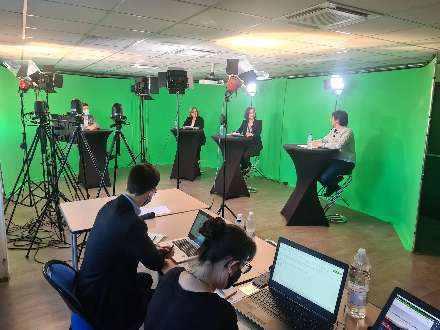 12 m&egrave;tres de fond vert